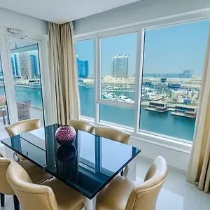 Oskena - Waterfront Downtown دبي