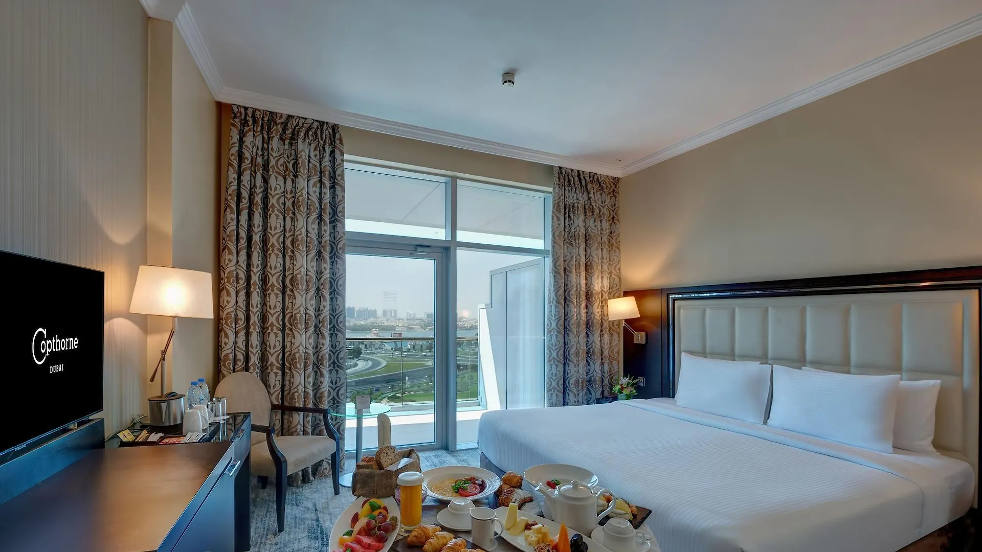 Copthorne Hotel Dubái 4*,  Emiratos Árabes Unidos